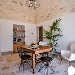 Borgo Aratico Villa