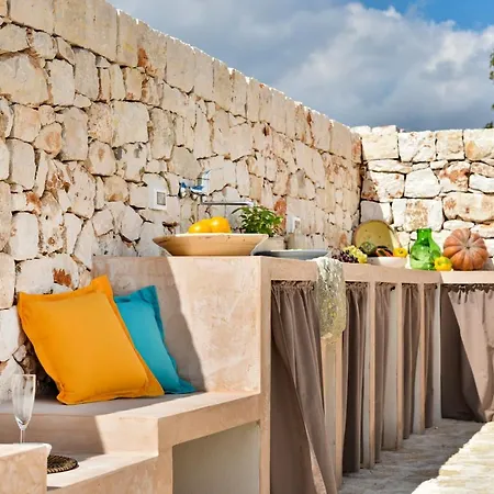 Borgo Aratico 别墅 莫诺波利