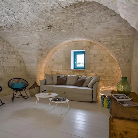 Borgo Aratico 别墅 莫诺波利