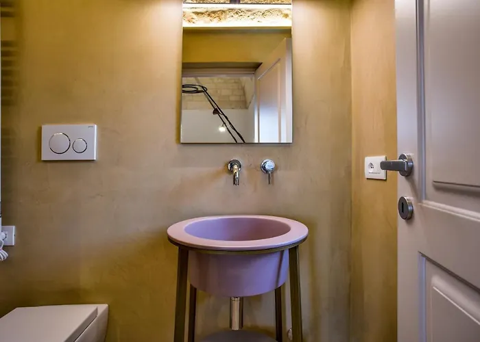 Borgo Aratico Villa *